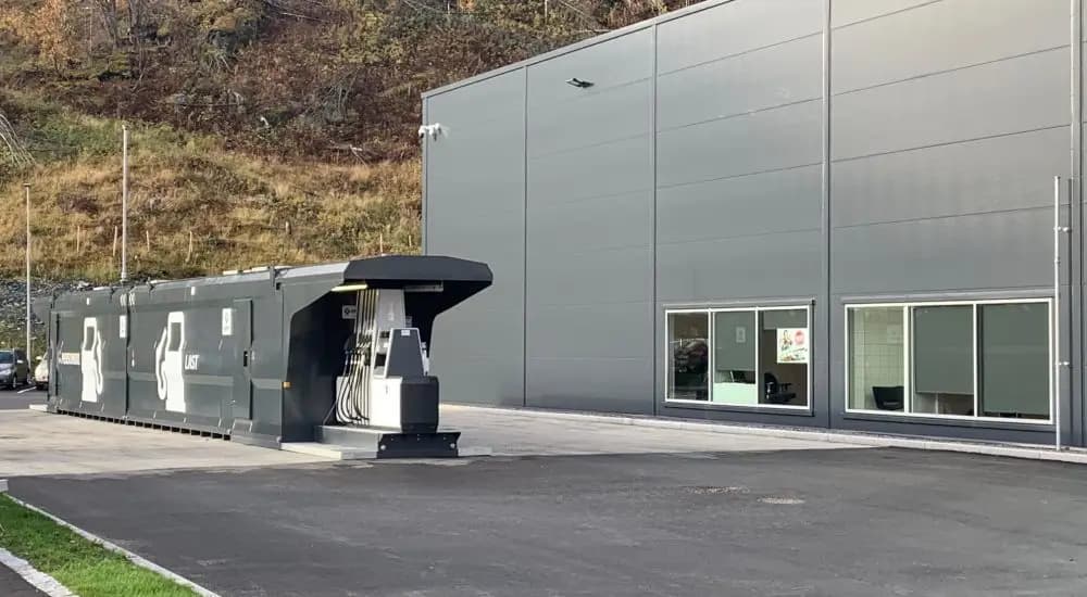 Choosing the Right Fuel Station for Your Business