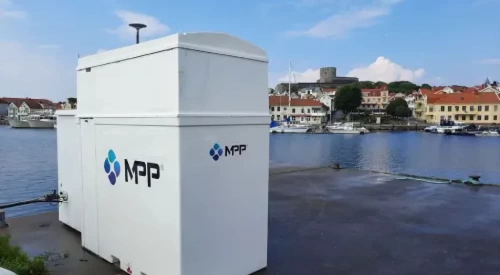 Why You Should Have Your Own AdBlue® Tank for Your Business